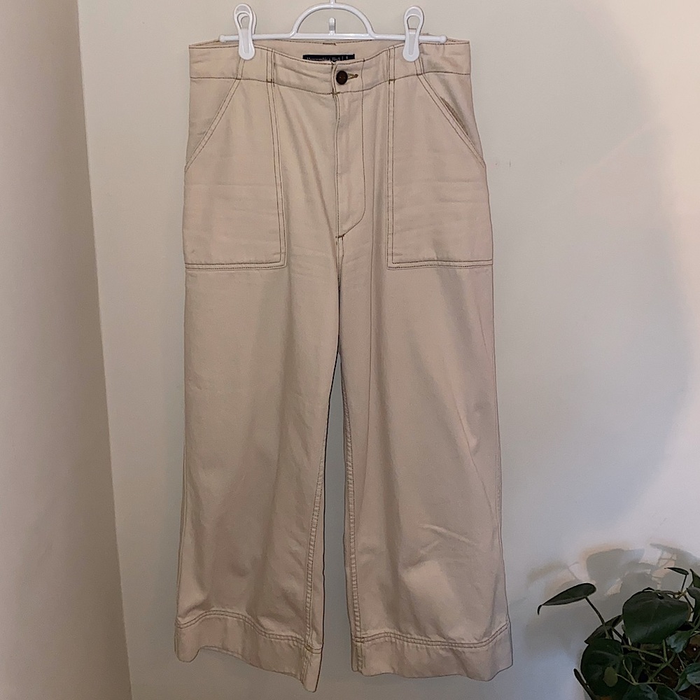 Abercrombie cream culotte pants, size small